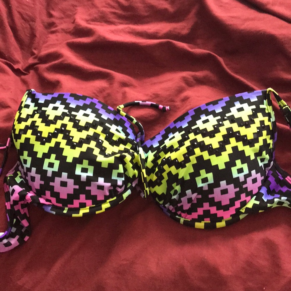 Bikini top